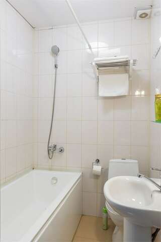 Апарт-отель Myhotel24 Kristalin Москва Делюкс с ванной-7